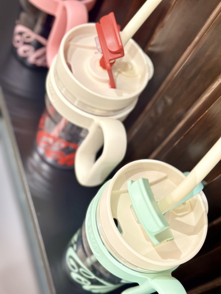 Coca-Cola Oficial Original-Vaso Tritan-Plástico Alimenticio Resistente a impactos resistente a químicos portátil Asa/pajita y tapa antipolvo hermético antideslizante 800mlNegro/Rojo/Púrpura/Verde