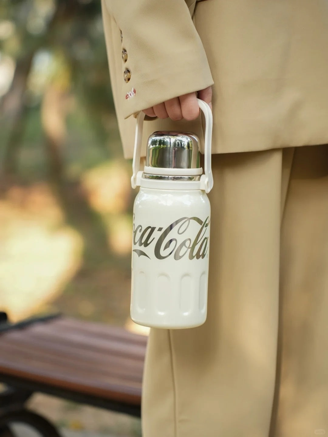 Coca-Cola-Termo Clásico Oficial Original de Acero Inoxidable 316 Grado alimenticio Fría/caliente hermética Tapa dual Filtro incorporado Portátil/Asa/correa/Boca Ancha antideslizante 800ml Blanco/Rojo