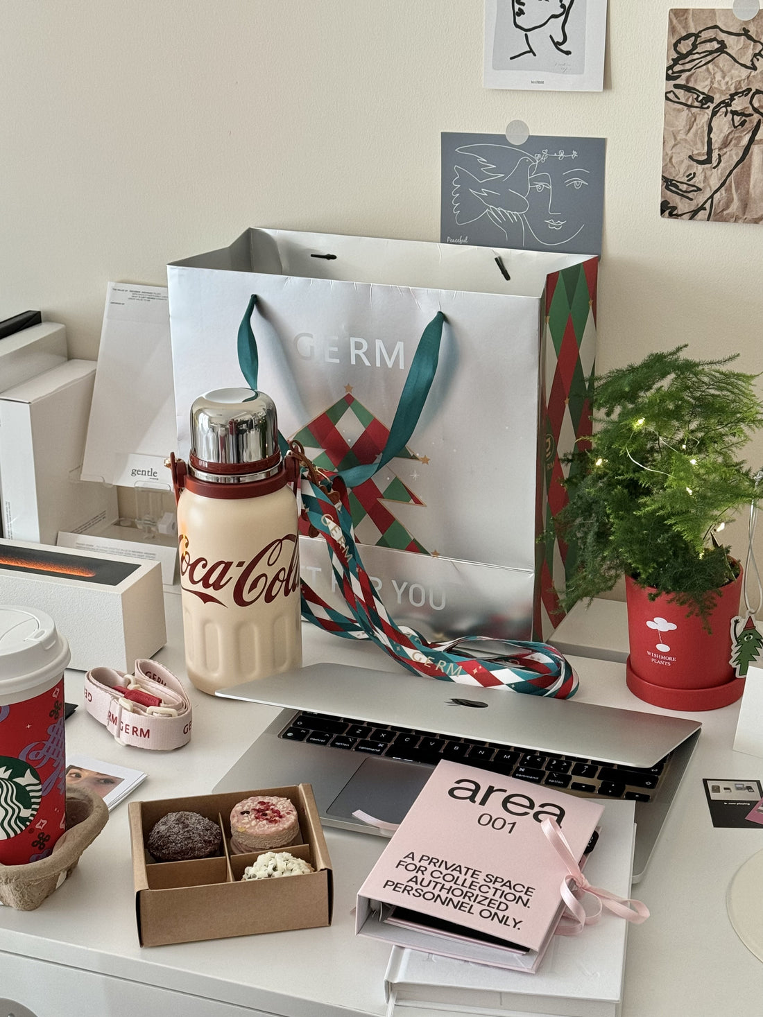 Coca-Cola-Termo Clásico Oficial Original de Acero Inoxidable 316 Grado alimenticio Fría/caliente hermética Tapa dual Filtro incorporado Portátil/Asa/correa/Boca Ancha antideslizante 800ml Blanco/Rojo