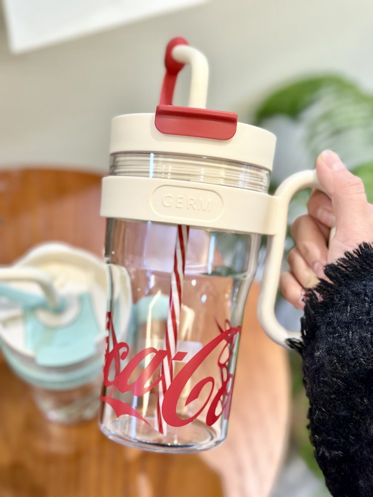 Coca-Cola Oficial Original-Vaso Tritan-Plástico Alimenticio Resistente a impactos resistente a químicos portátil Asa/pajita y tapa antipolvo hermético antideslizante 800mlNegro/Rojo/Púrpura/Verde