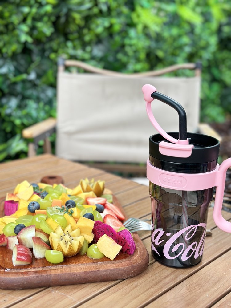 Coca-Cola Oficial Original-Vaso Tritan-Plástico Alimenticio Resistente a impactos resistente a químicos portátil Asa/pajita y tapa antipolvo hermético antideslizante 800mlNegro/Rojo/Púrpura/Verde