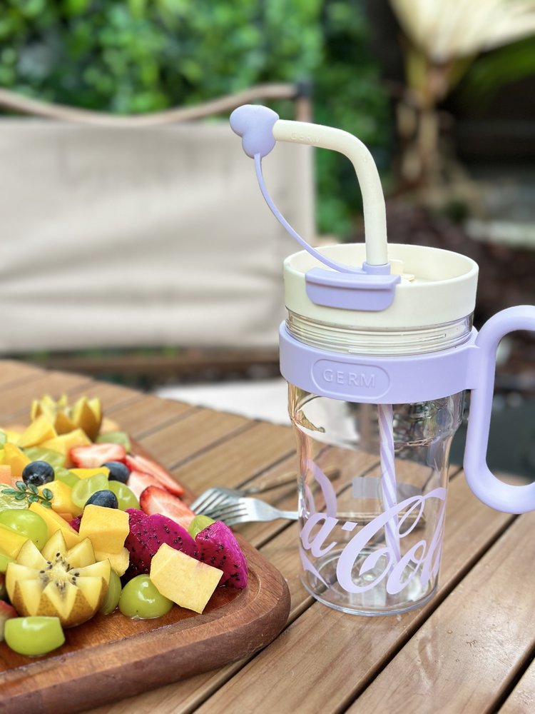 Coca-Cola Oficial Original-Vaso Tritan-Plástico Alimenticio Resistente a impactos resistente a químicos portátil Asa/pajita y tapa antipolvo hermético antideslizante 800mlNegro/Rojo/Púrpura/Verde