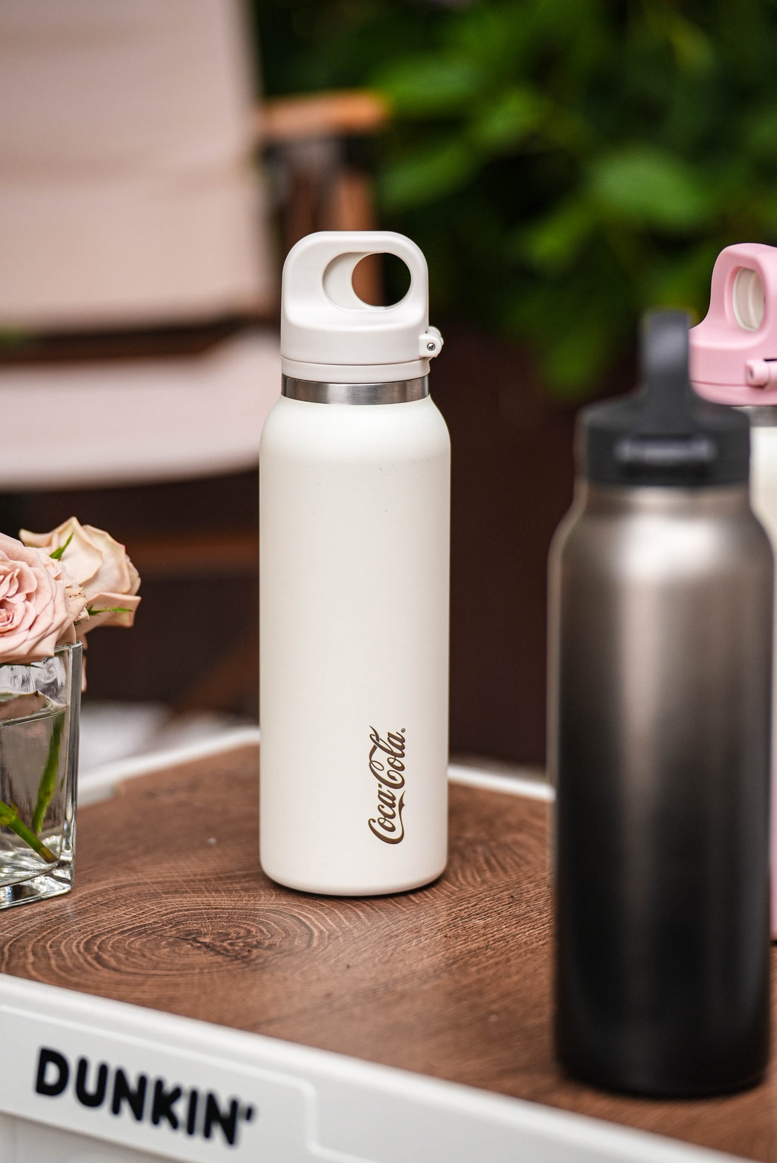 Coca-Cola-Termo Estilo Deportivo Oficial Original de Acero Inoxidable 316 Grado alimenticio Fría/caliente hermética Portátil Apertura y cierre con un solo dedo Doble función de tapa Pajita antideslizante 600ml Blanco/Negro/Rosa＞200